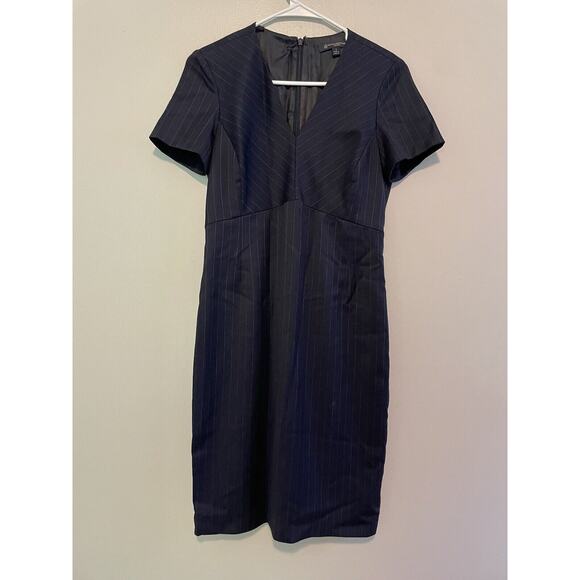 Brooks Brothers Size 2 Navy Blue Pinstripe Sheath Dress Wool Blend Short Sleeves - Picture 1 of 6